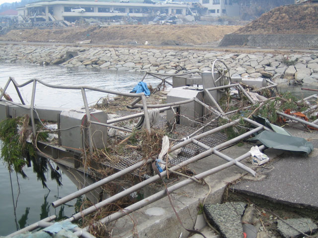 Offered by Agriculture and forestry Division / 15 Mar, 2011 / Uranohama Sluice gate (Photography by unit chief, Ono)