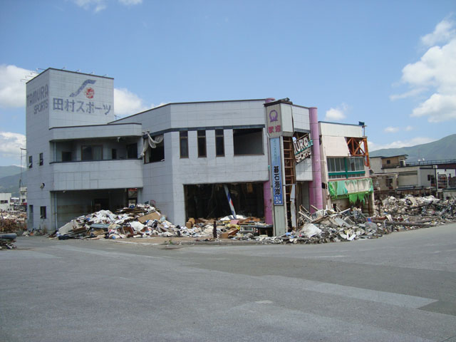 Ofunato / 6 Apr, 2011
