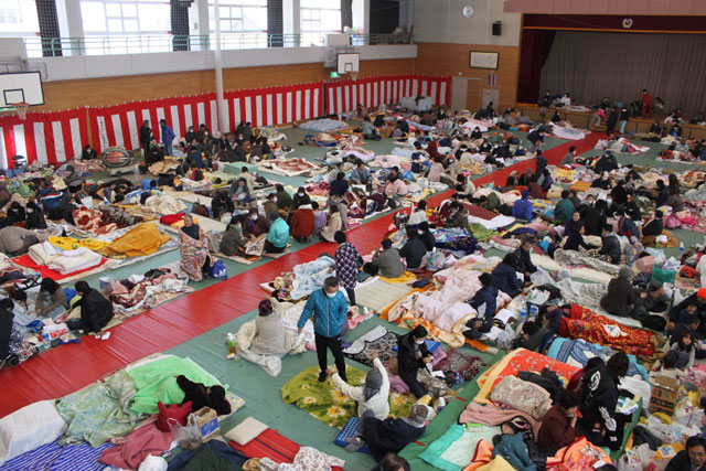 Evacuation center / Ishigami First elementary school