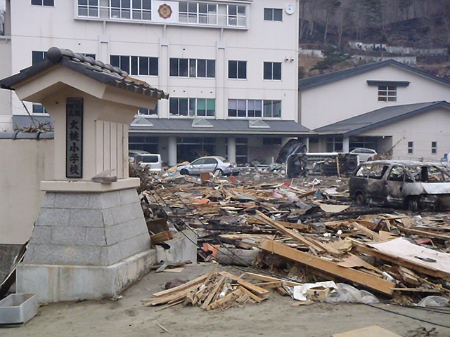 Damage / Otsuchi elementary school