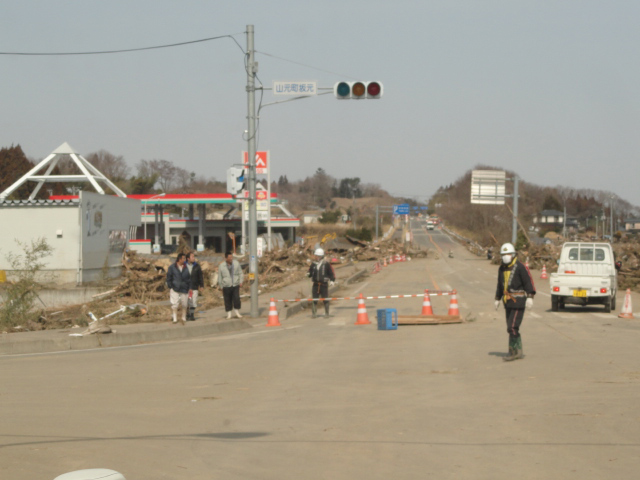 Damage / Sakamoto crossing No.6 / Soma direction Road closed