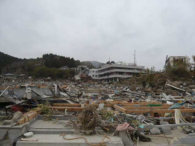 Damage / Onagawa public office / Tsunami on 4F