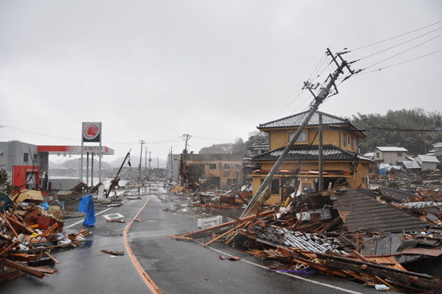 町民からの写真提供 震災 3月11日 16時～17時46分 吉田浜