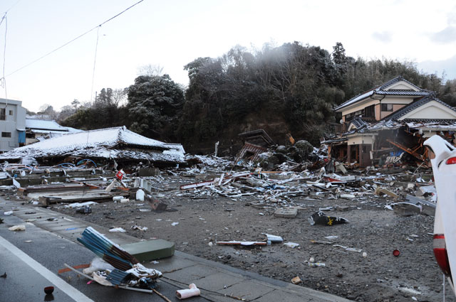 Offered pfotograph by townsperson Earthquake / 11 Mar / 16:00~17:46 / Yoshidahama