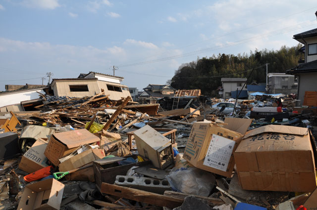 町民からの写真提供 震災 3月29日 吉田浜海岸沿い