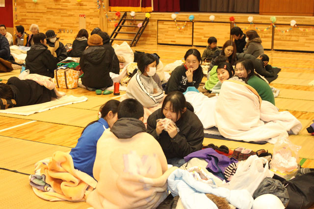 Evacuation center / Haramachi First elementary school