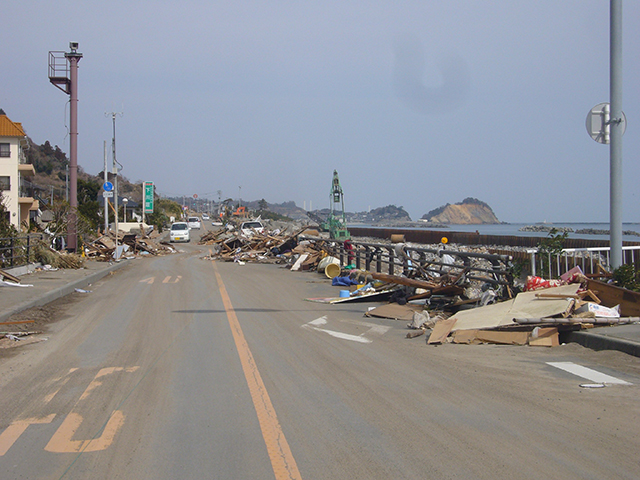 Damage / State of / after earthquake / Hisanohama, iwaki