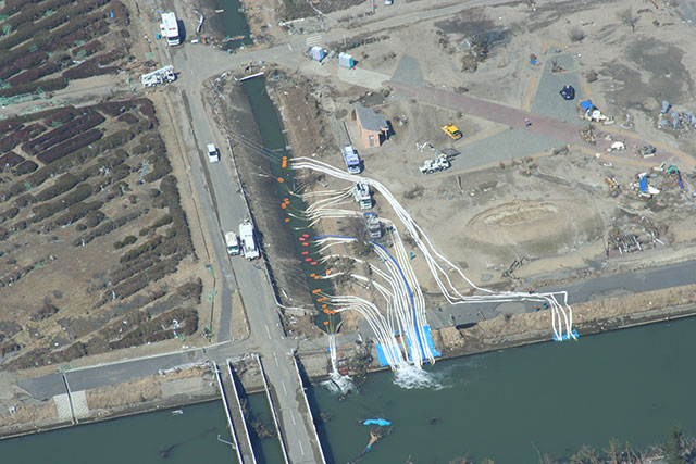 Sendai airport / Drainage pumper / Natori / Aerial photography / Tohoku Regional Development Bureau